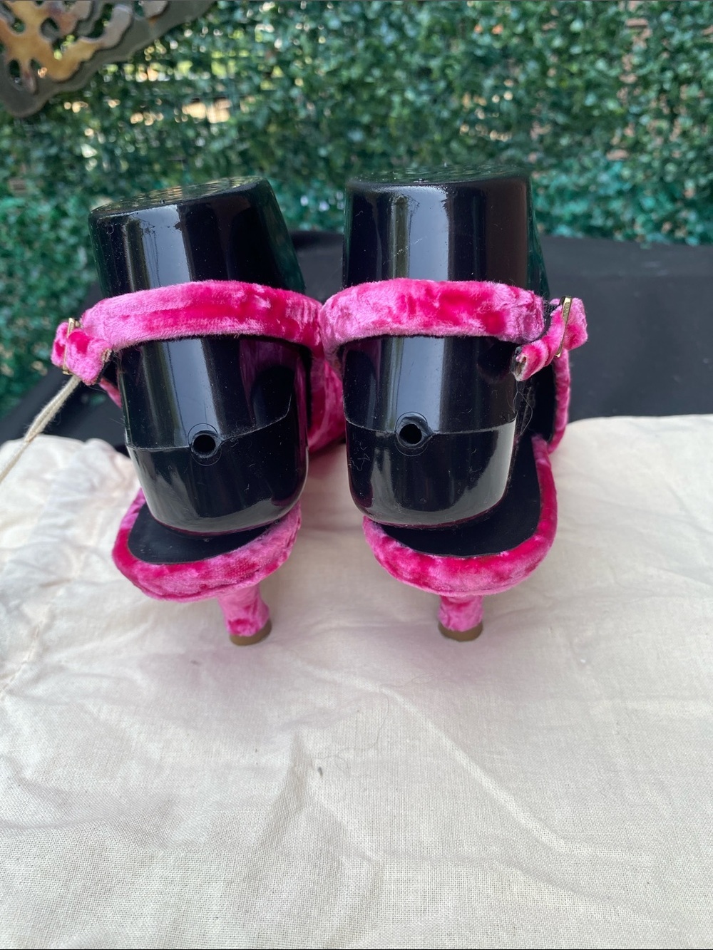 Tibi V Fuchsia Crushed Velvet kitten heel sz37/7 - Picture 4 of 5
